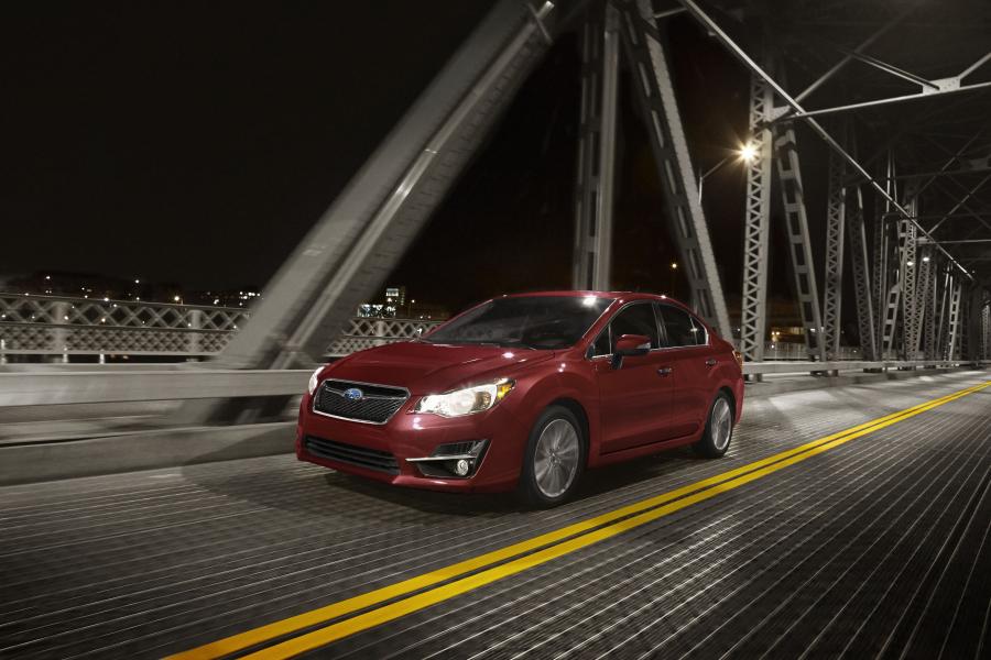  Subaru Impreza Sedan 2015 года  (US) (фото 2 из 6)